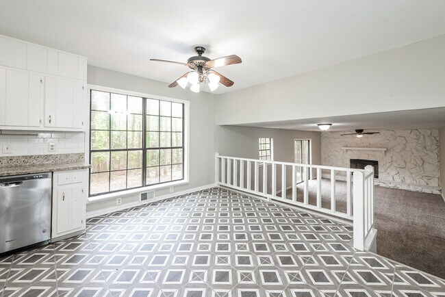 Foto del edificio - 6957 Cedar Hill Ct
