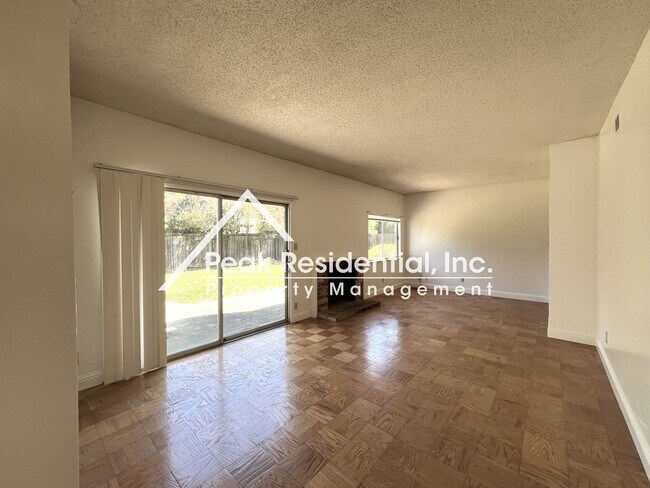 Foto del edificio - Wonderful 4bd/2ba Sacramento Home-Must See!
