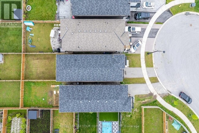 Building Photo - 93 Velia Ct