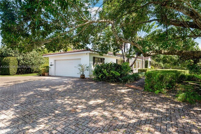 Foto del edificio - 8480 SW 66th St