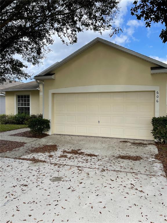 Foto principal - 606 Sunset View Dr