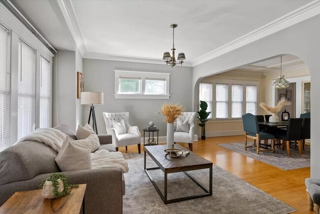 Building Photo - 3023 N Oakland Ave