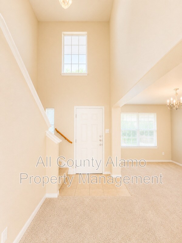 Building Photo - 4919 Celtic Cor