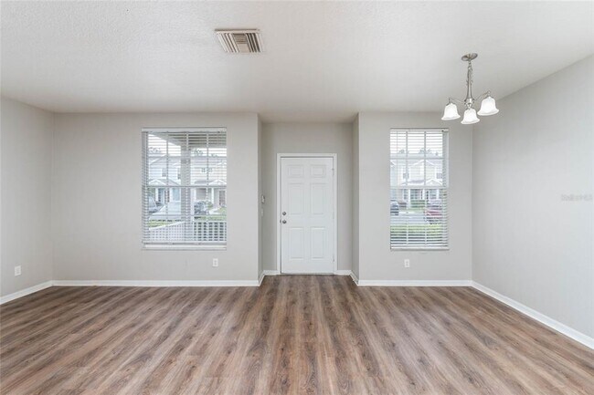 Foto del edificio - 3425 Broken Bow Dr