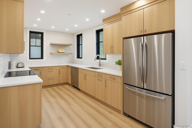 Foto del edificio - 34 Clinton Ave