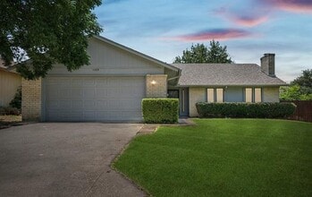 Building Photo - 1109 Paluxy Ct