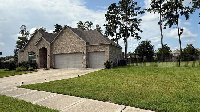 Foto del edificio - 14134 Aspen Woods Ct
