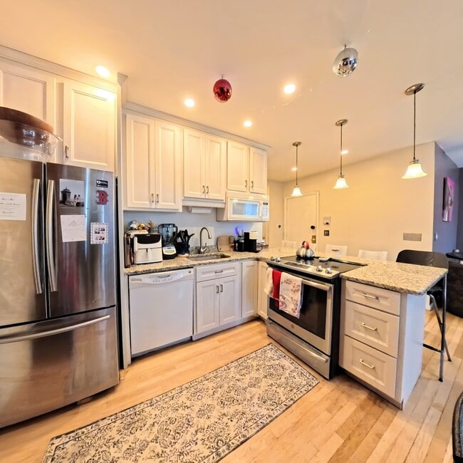 Photo - 285 Dorchester St Townhome