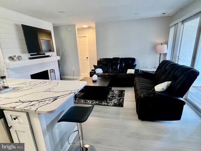 Foto del edificio - 10528 Cross Fox Ln