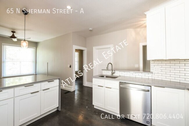 Building Photo - Unlock the Door to Your Dream Rental: 2Bed...