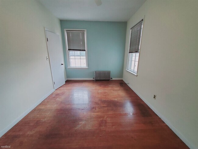 Building Photo - 1 br, 1 bath Condo - 26 High St Apt 2