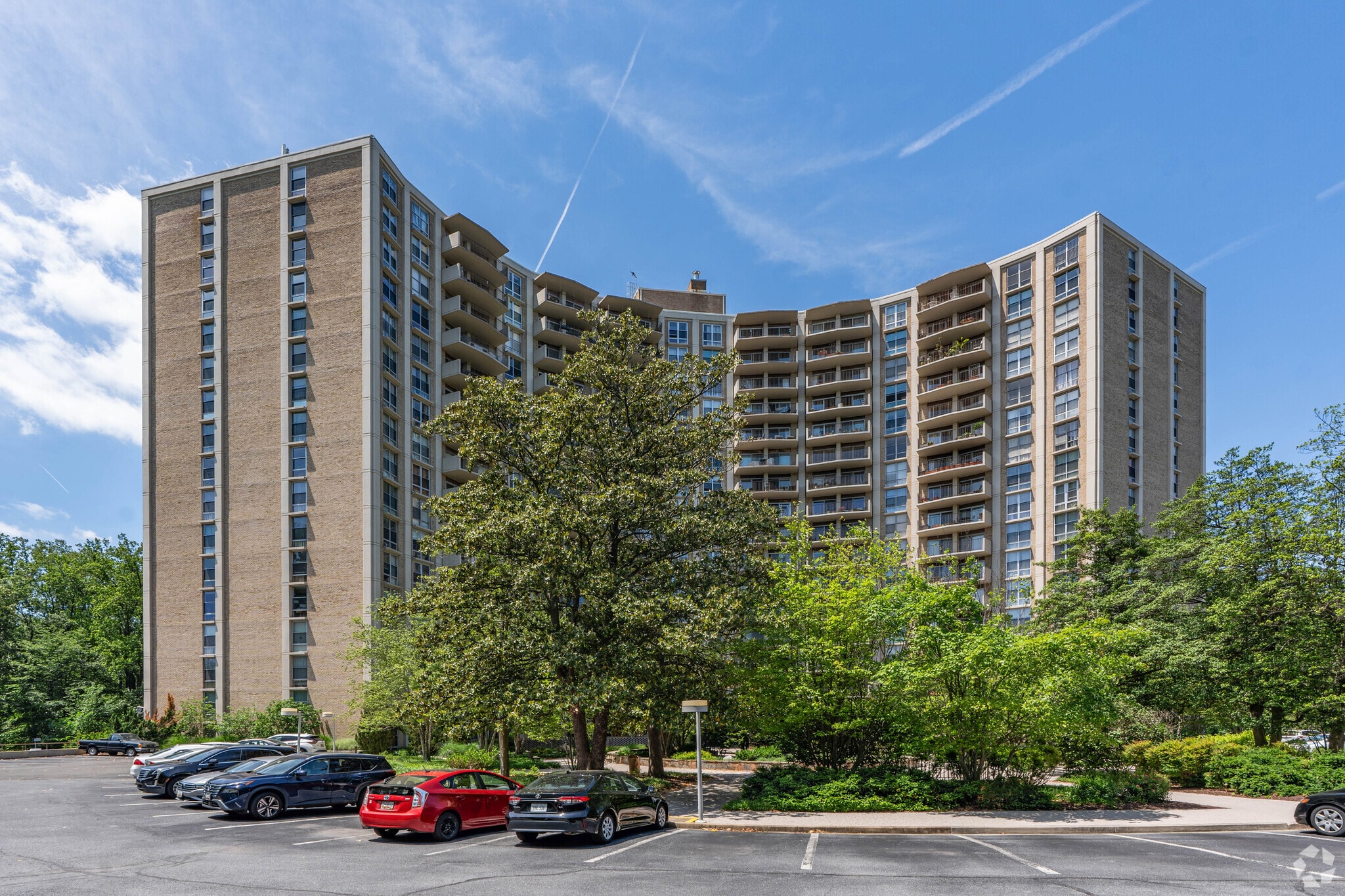 Parkside Plaza Condos