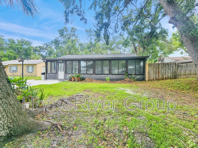 Building Photo - 4715 W Knights Ave