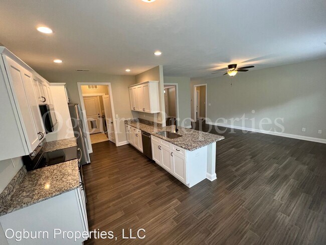 Foto del edificio - 3 br, 2 bath House - 1083 Country Lane