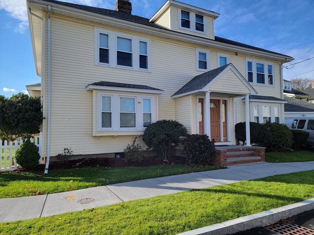 3 Locke St Unit 2, Watertown, MA 02472 Apartment for Rent in Watertown, MA