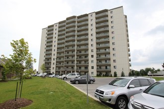 Building Photo - Beaverbrook Towers I