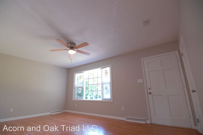 Building Photo - 3 br, 2 bath House - 2320 N Centennial Ave