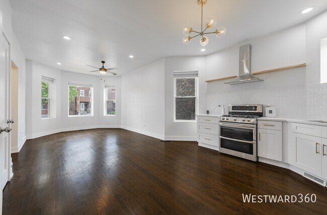 Foto del edificio - 946 N Drake Ave