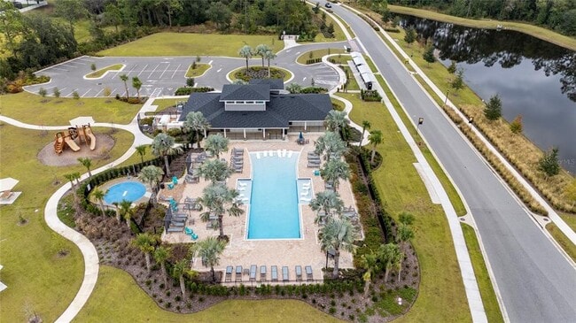 Building Photo - 2810 Raindrop Run St