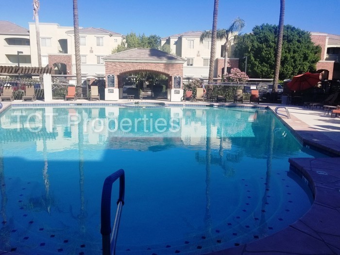 Primary Photo - Double Master Condo in Great Location!