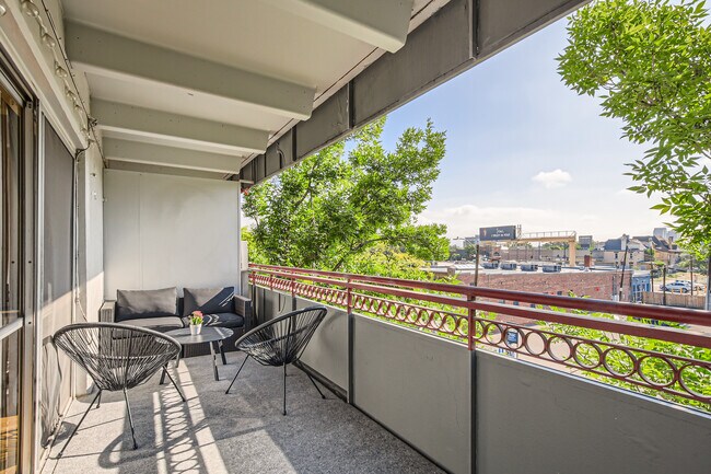 Foto del edificio - 1441 N Humboldt St