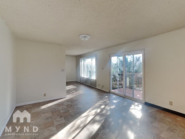 Foto del edificio - 3757 39th Ave