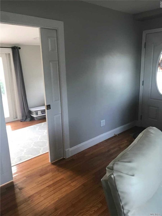 Building Photo - 14 Strathmore Dr