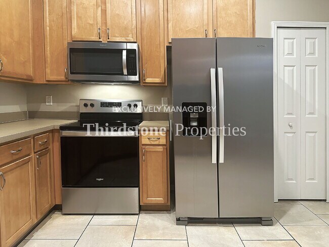 Building Photo - 86031 Sand Hickory Trail