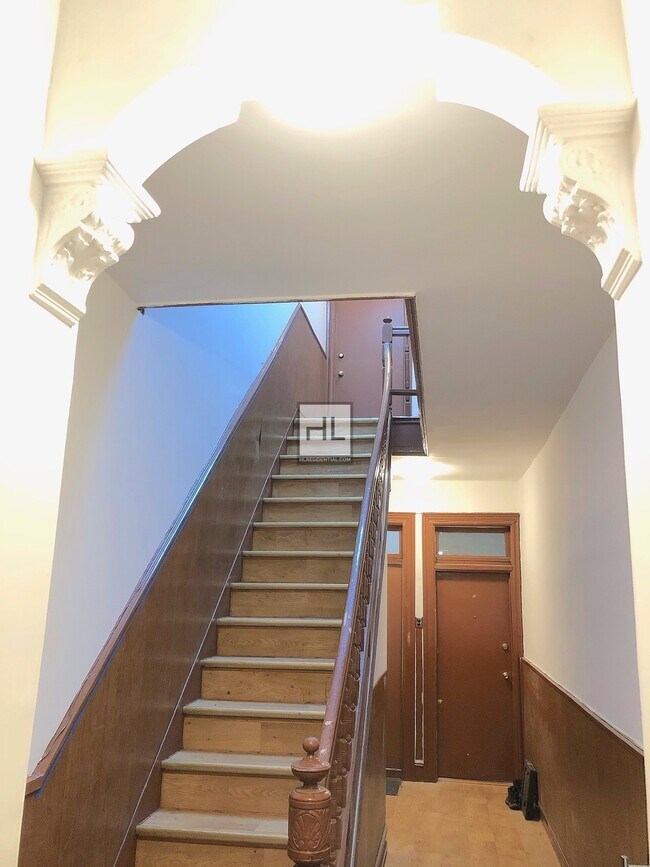 Foto del edificio - VAN DAM STREET