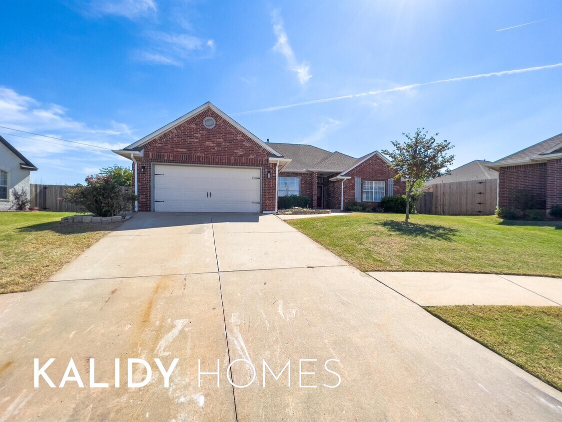 10320 Ashford Dr, Yukon, OK 73099 House for Rent in Yukon, OK