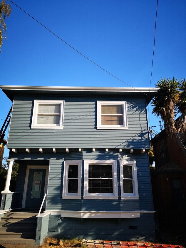 Foto principal - 2406 Blake St