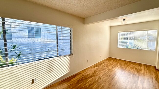Building Photo - 122 Junipero Ave