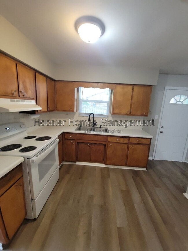 Photo - 1520 East Stop 10 Road Townhome