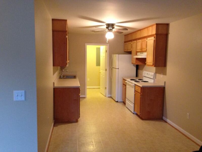 Foto principal - 644 W Gap Creek Rd