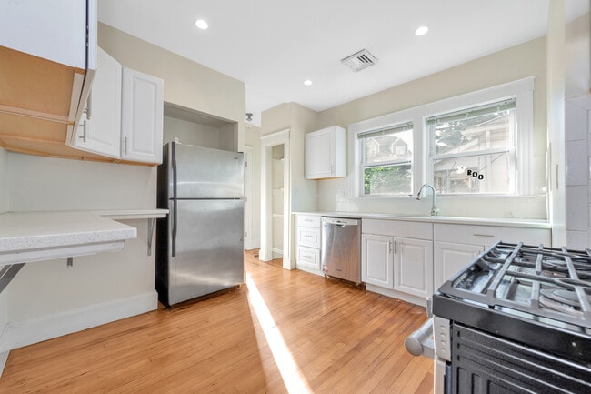 Building Photo - 301 Alewife Brook Pky