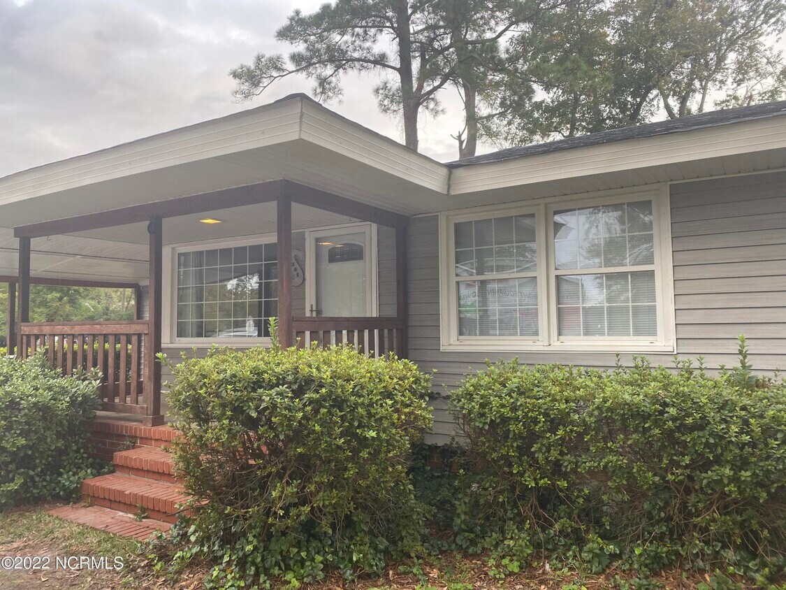 Foto principal - 1301 S 39th St