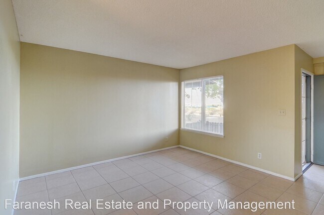 Foto del edificio - 2 br, 1 bath House - 337 Van Wagenen St