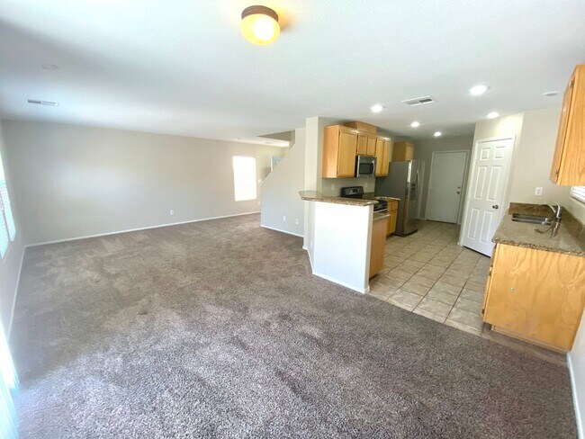 Foto del edificio - Location! Location! Location!  Summerlin h...