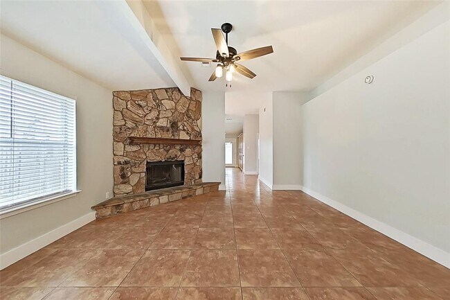 Foto del edificio - 1146 Littleport Ln