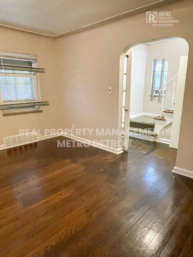 Foto del edificio - 18935 Indiana St