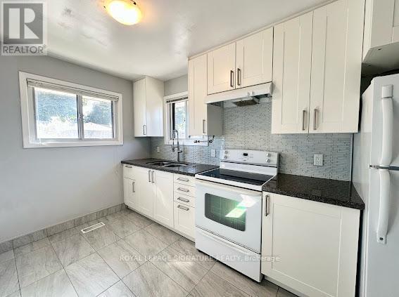 Building Photo - 368 Sharon Ave