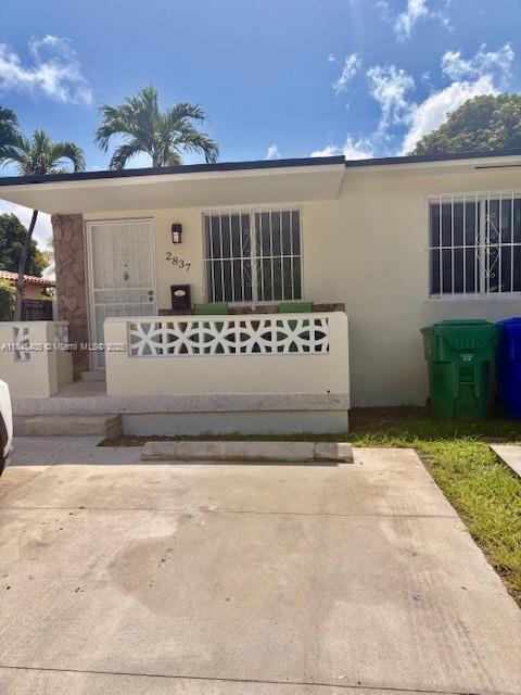 Foto principal - 2837 SW 33rd Ave