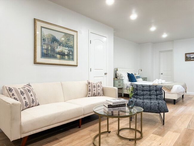 Foto del edificio - 2129 Pine St