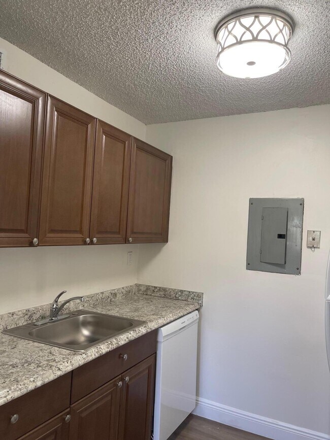 Foto del edificio - 1089 Benoist Farms Rd