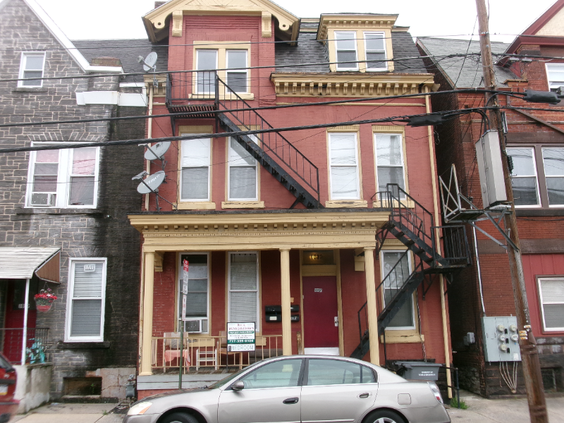 Primary Photo - 1017 Lehman St