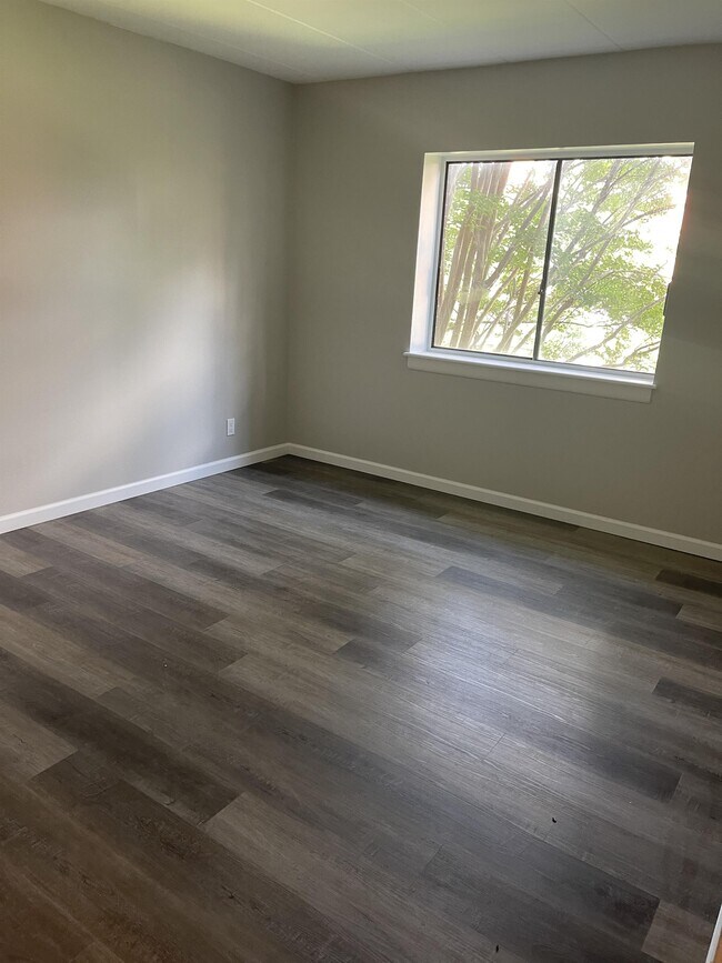 Foto del edificio - 6230 Edsall Rd