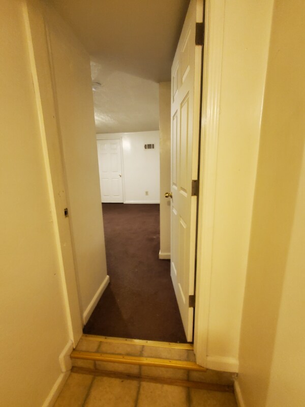 802 Montague Rd Unit 5, Covington, KY 41011 Room for Rent in Covington, KY