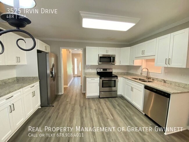 Building Photo - Beautiful 4 Bedroom Home in the Loganville...