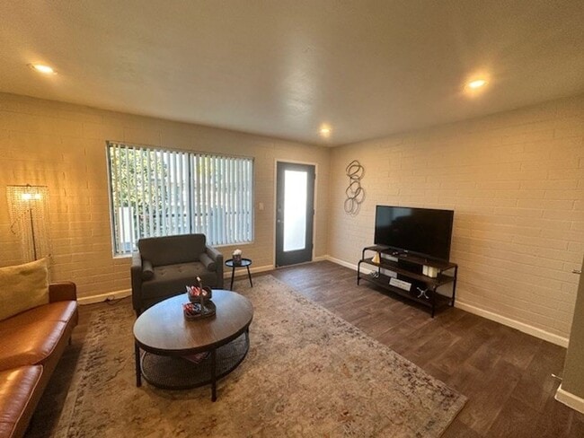 Interior Photo - Welcome to The Flats Downtown!