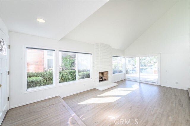 Foto del edificio - 22551 Overlake Dr